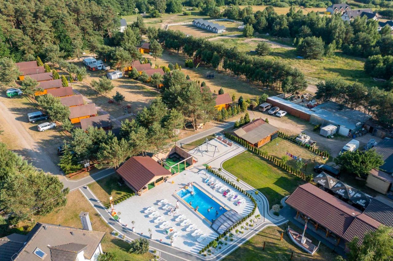 Domki Letniskowe I Pokoje Savana Nad Morzem 야로수아비크 외부 사진
